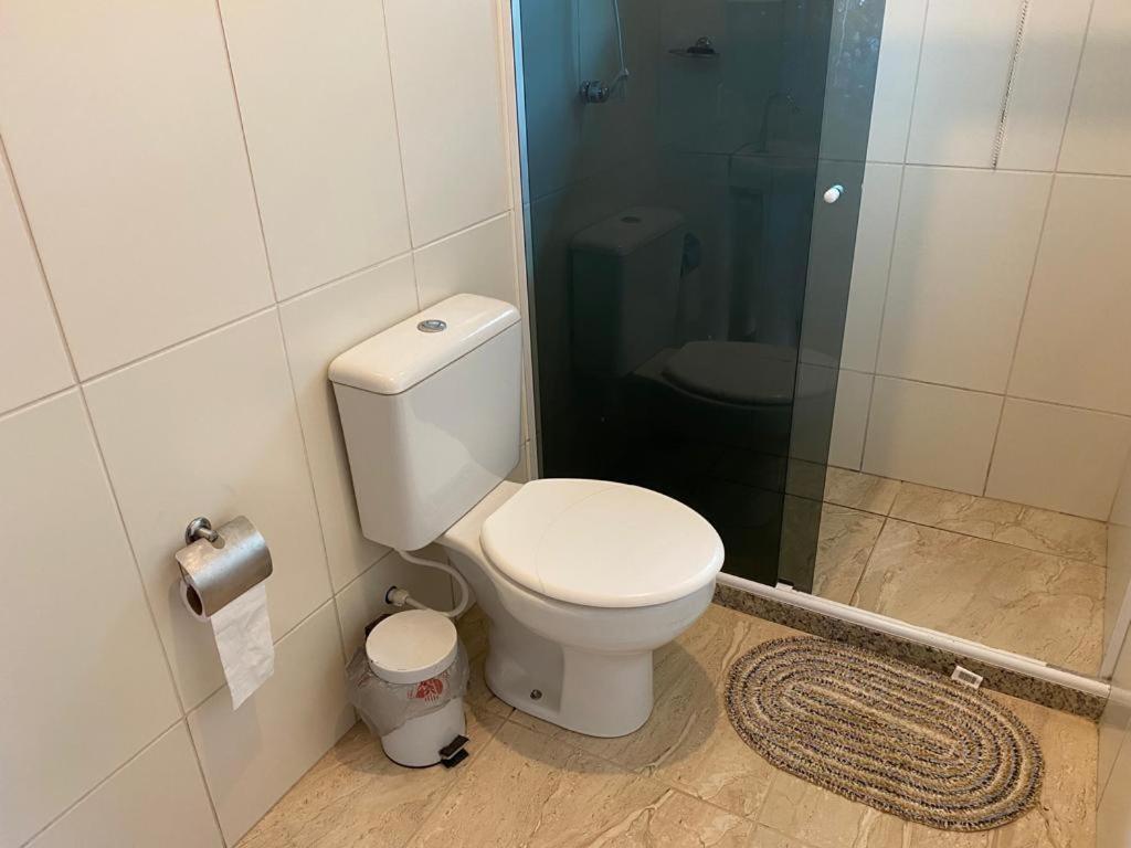 Lumiar Casa Solar Churrasqueira Com 3 Quartos Sendo Um Suite Arejada, Jardim A 700M Do Centro Ngoại thất bức ảnh