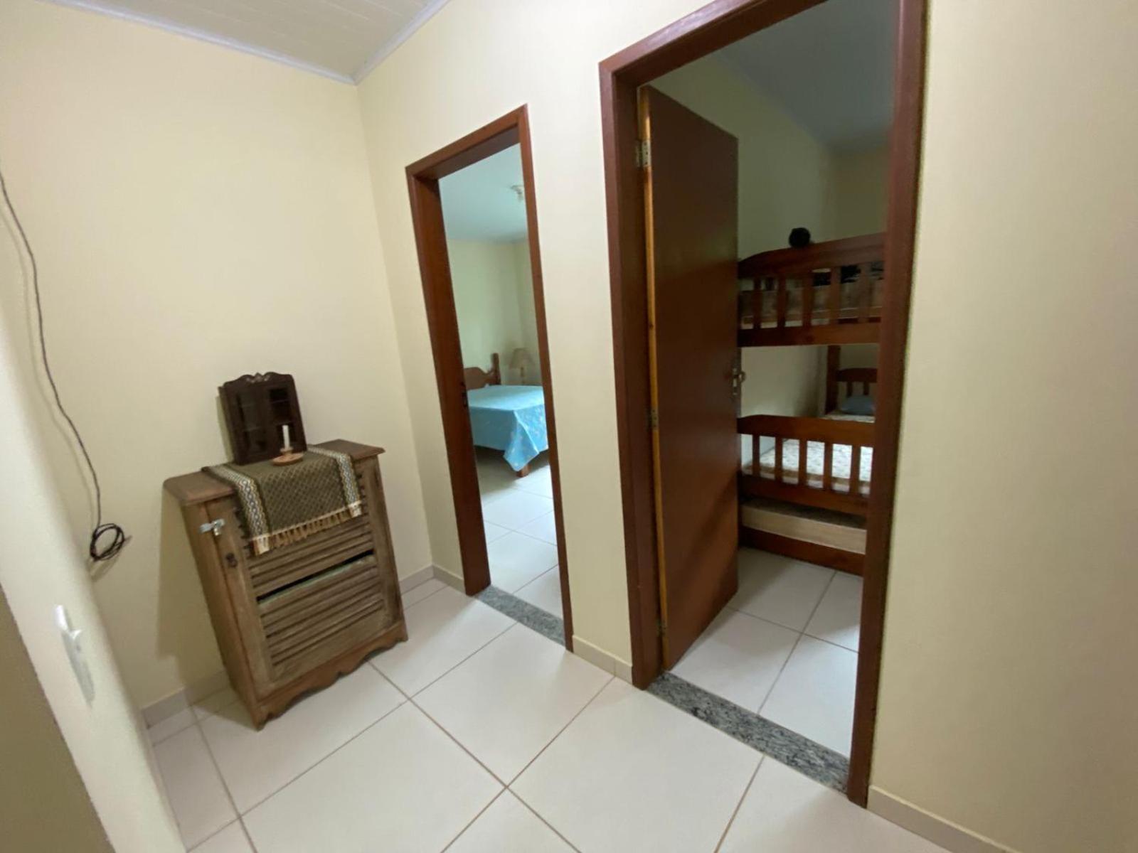 Lumiar Casa Solar Churrasqueira Com 3 Quartos Sendo Um Suite Arejada, Jardim A 700M Do Centro Ngoại thất bức ảnh