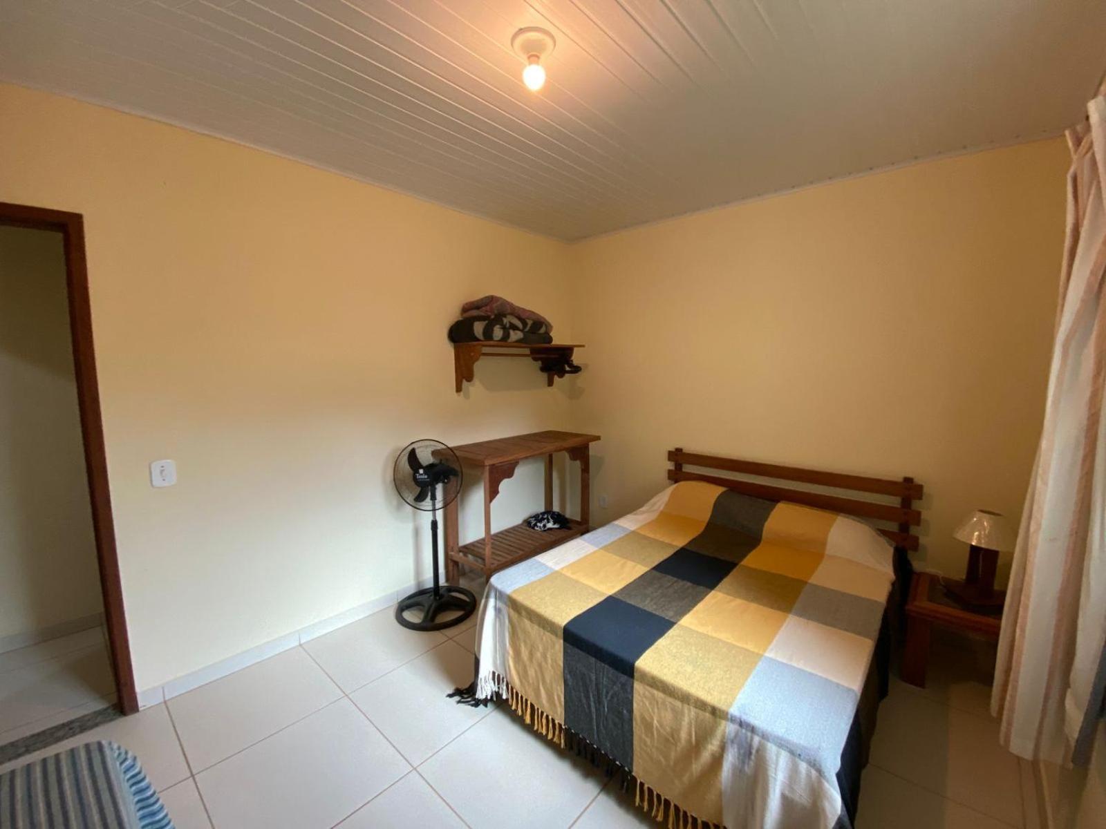 Lumiar Casa Solar Churrasqueira Com 3 Quartos Sendo Um Suite Arejada, Jardim A 700M Do Centro Ngoại thất bức ảnh